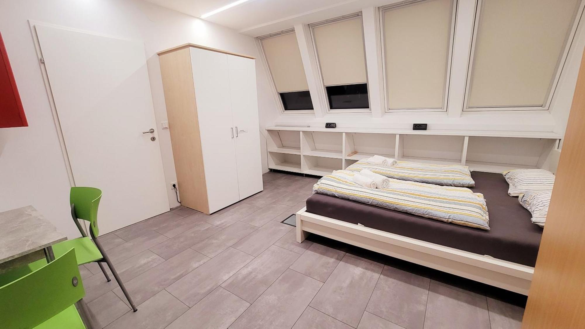 Tota Studio Vienna Esterno foto