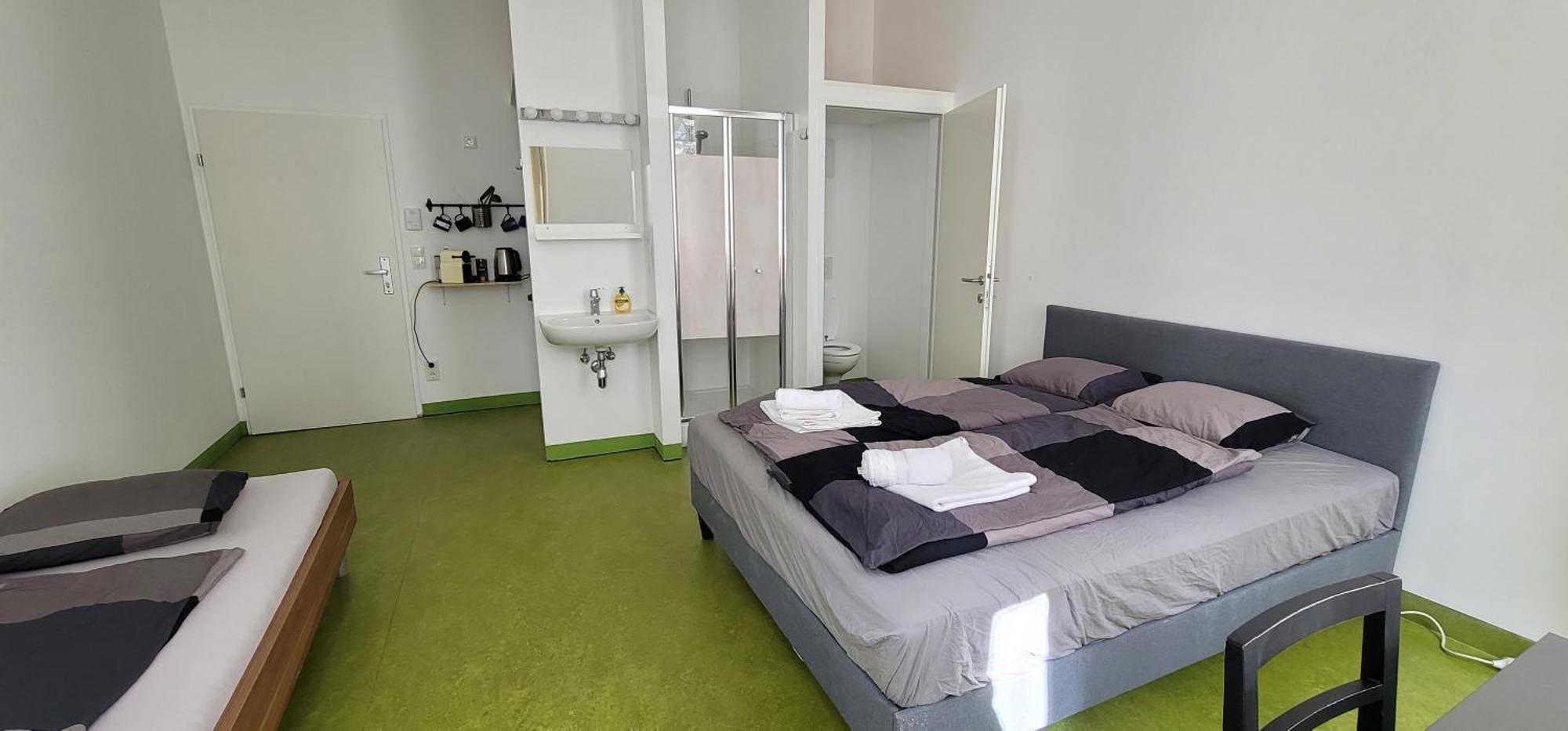 Tota Studio Vienna Esterno foto